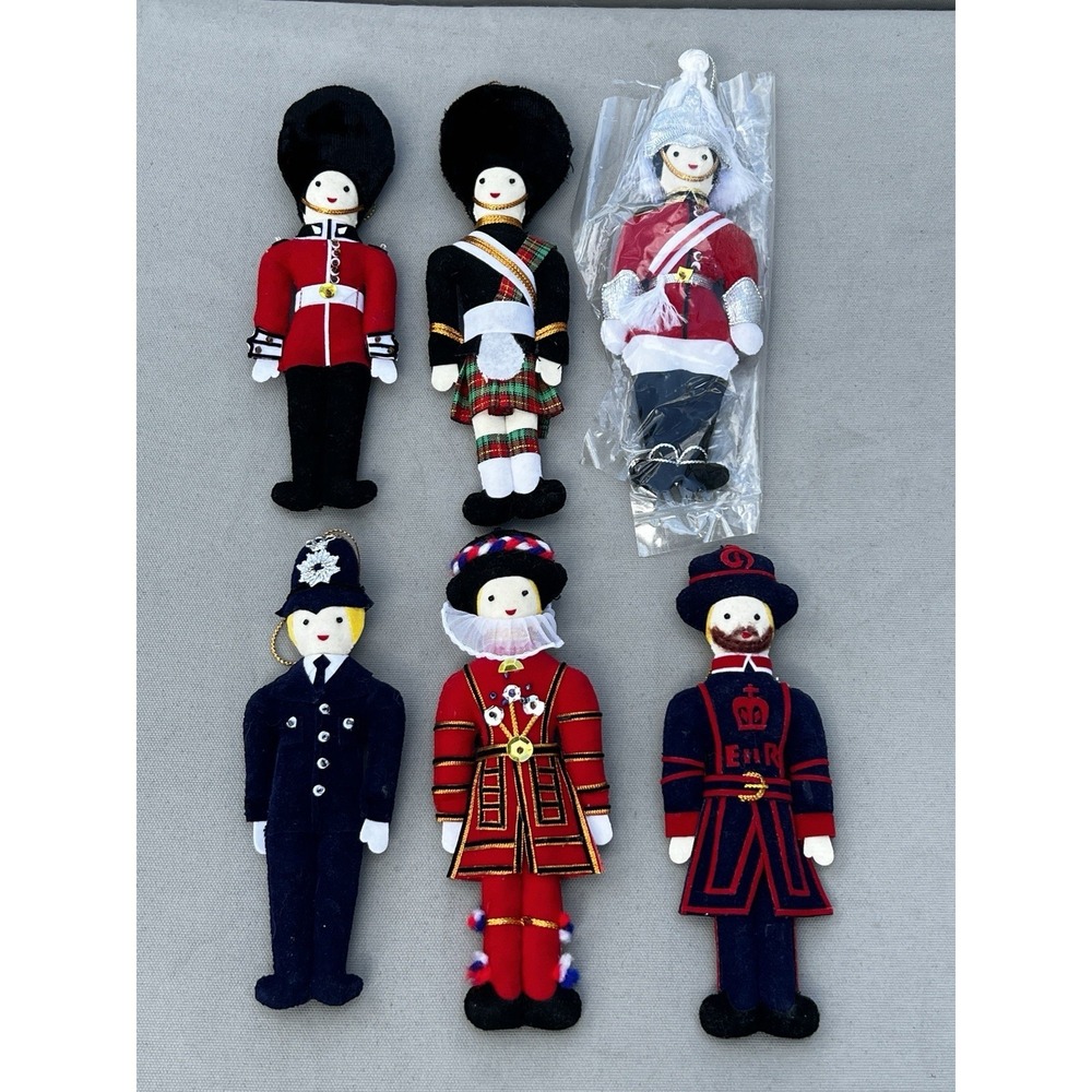 St Nicolas Embroidered British Christmas Ornament Beefeater Guard Policeman Felt